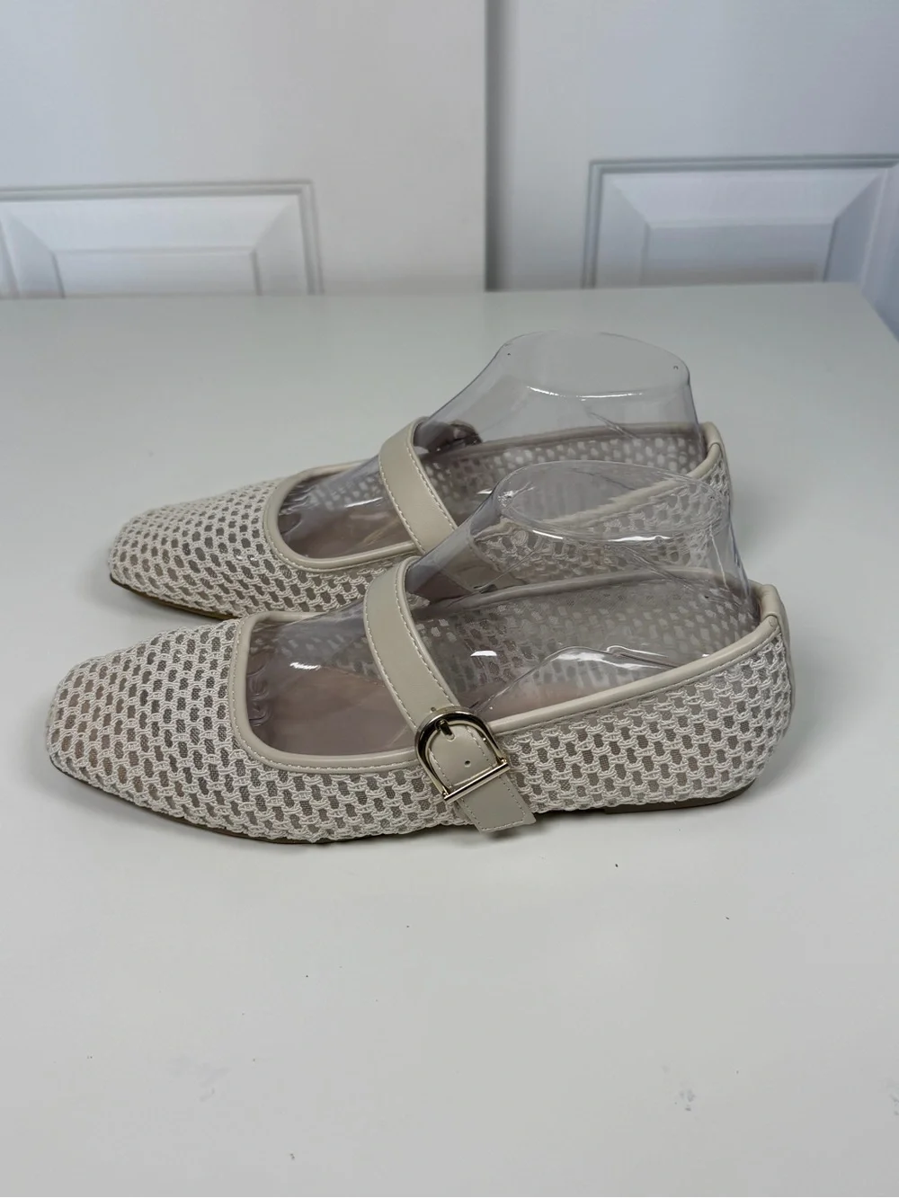 Madden‎ Girl Women's Beige Woven Buckle Mary Jane Flats Size 8